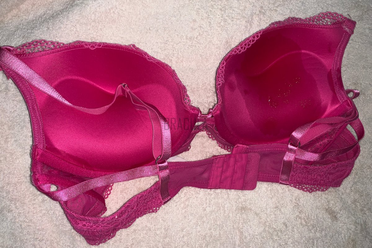 BraculaVS's tweet photo. Here's a closer look at the aftermath of both shots on this pink lace push up bra. 

Would you leave it like this or wash it? Let me know. 

#pushupbra #BrasNThings https://t.co/BFhuNTLxLj