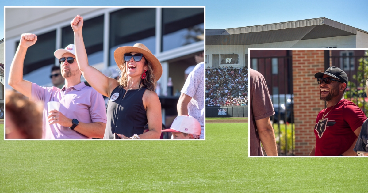 TROYUnews's tweet photo. Had to add last weekend to the scrapbook 📔📸⚔️⚾️❤️

#allwaysreal #alwaystroy #troyuniversity #onetroy https://t.co/johUiQZsmD