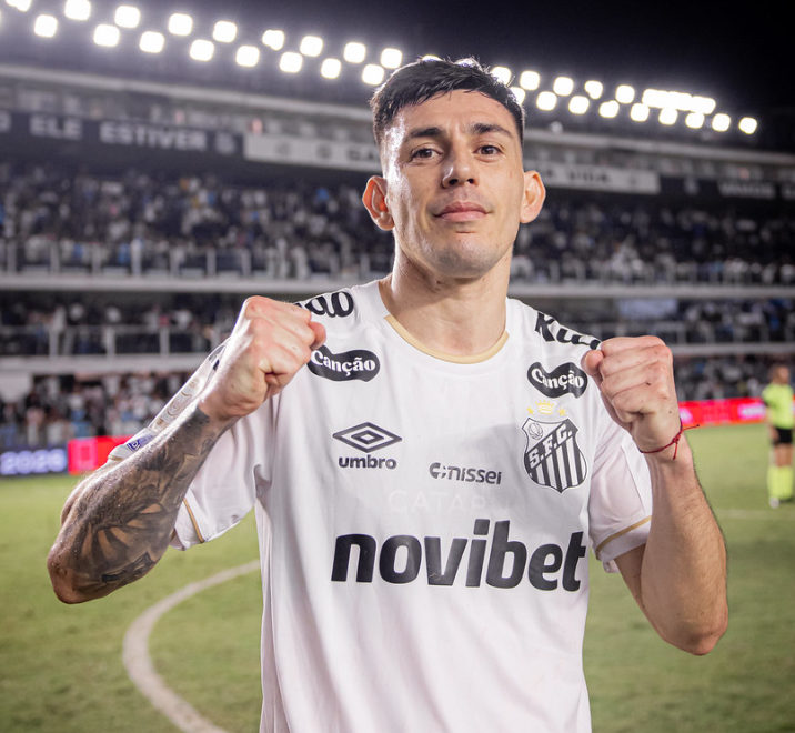 caetanosantista's tweet photo. ⌛️ | O Santos busca encaminhar a renovação do lateral-esquerdo Escobar.

As negociações devem avançar nessa pausa para a Copa do Mundo, mas questões como a pedida salarial do staff e o tempo de contrato ainda são discutidas.

🗞 @lucasmusetti https://t.co/jB0QwUODbl