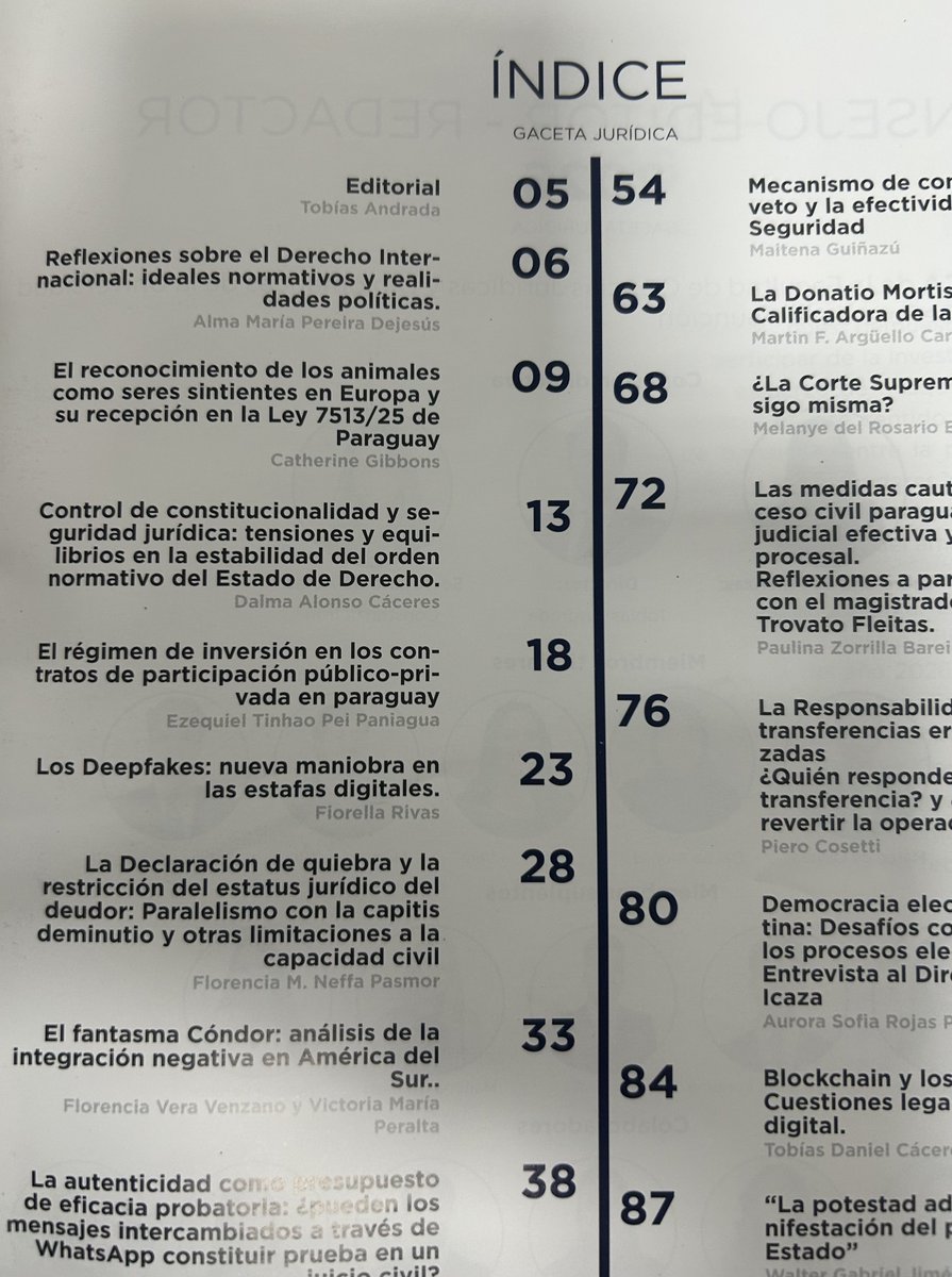 RuffinelliCesar's tweet photo. Muchas felicidades a todos los miembros de la Revista Jurídica de la FCJD por la 13•Edición de La Gaceta, así como a los estudiantes que investigan y contribuyen con sus publicaciones, continuando con una gran tradición surgida originalmente desde la Academia Juridica. UniCA!!! https://t.co/0cazPjacP4
