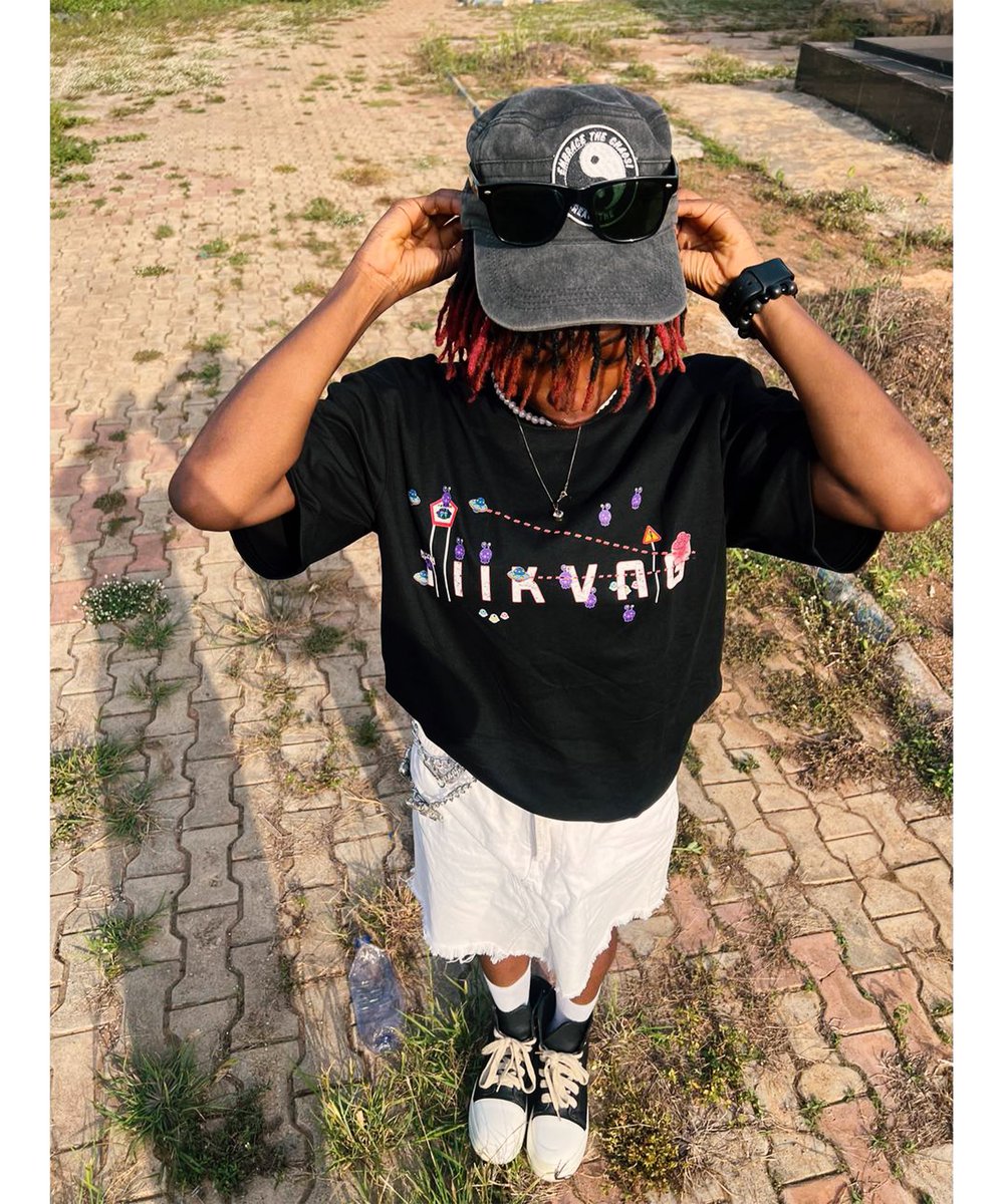 KvngTii's tweet photo. The Astro-1 collection is here and we're psyched to share it with you. It's a reminder that we're not alone in this vast universe! 
Send a dm to grab a piece or WhatsApp- 08107592276.
Other contact information is included in the catalog https://t.co/tiF638mVex