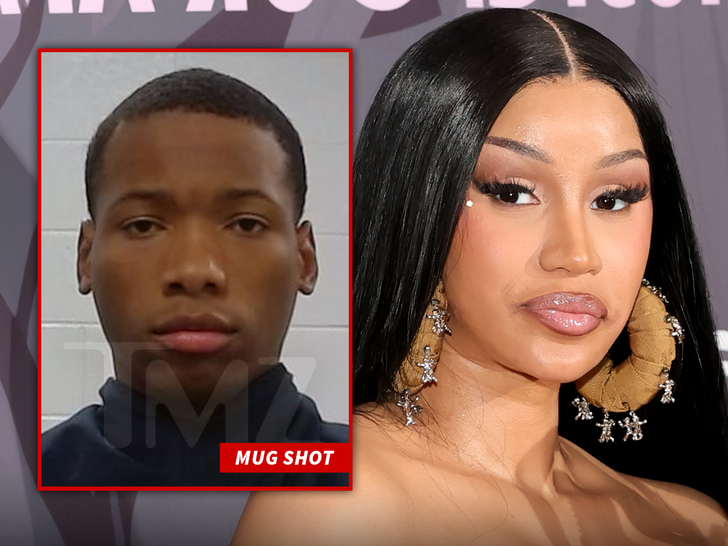 TMZ tweet media