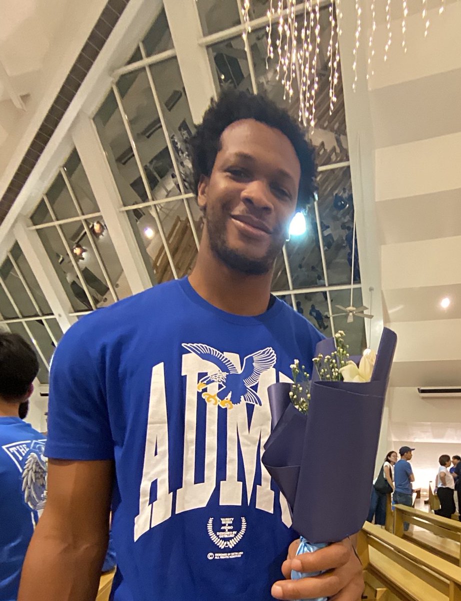 binspamz's tweet photo. i hope you felt the love we gave thru our cheers, b head, &amp; flowers. i wish i’ve done better.. kung alam ko lang na sobrang limited lang time natin together ;(

thank you, still, for nodding and smiling when i said magb-bounce back pa tayo next season. will surely miss you, d. 😔 https://t.co/canqhmEGfn
