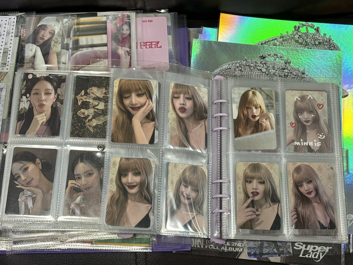 koalain2u's tweet photo. - wts ขายโลกการ์ด+บั้ม -
จะย้ายบ้านค่า เก็บตั้งแต่บั้ม I AM ถึง YUQ1 ใคร wtb อะไรทักมาสอบถามได้นะคะ จะพยายามไล่ถ่ายลงค้าบ

#ตลาดนัดidle #ตลาดนัดgidle #ตลาดนัดไอเดิล https://t.co/A3FoCz1lKn