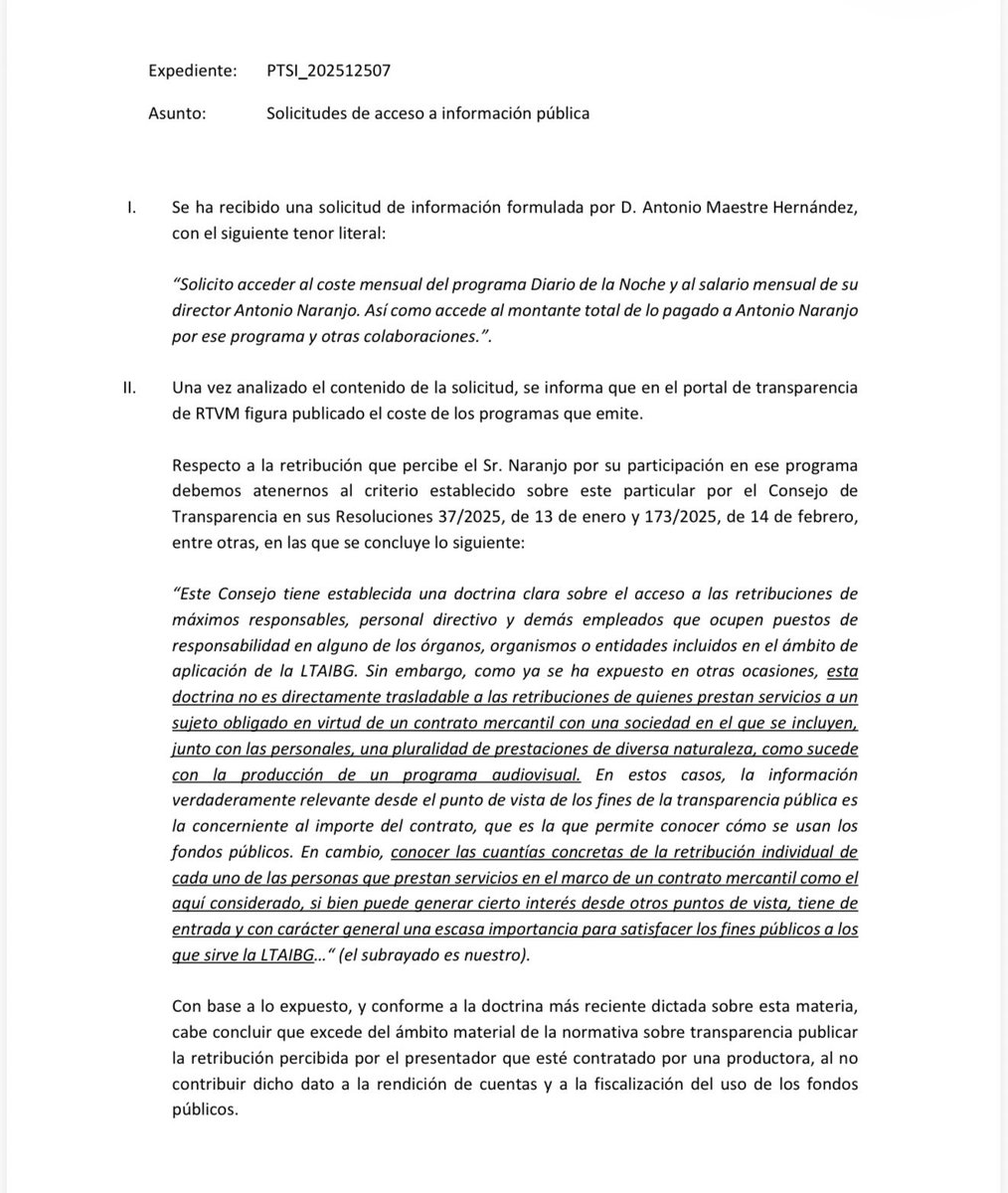 AntonioMaestre's tweet photo. Ha pasado una cosa curiosa. 

Hace tiempo pedí una petición a transparencia de Telemadrid para saber el coste del programa de Diario de la Noche y lo que Ayuso paga a Antonio Naranjo. 

Me respondieron y me dijeron que 6.500 pavos al mes. 

No le debió gustar al personaje. 

El caso es que me llegó una información y volví a pedir a Telemadrid otra vez cuanto nos cuesta el salario de Antonio Naranjo porque quería comprobar si había aumentado. 

Me rechazaron la petición alegando que es una información privada. PRIVADA!!!! El salto de un presentador de una televisión pública!!!!

¿Por qué me habrán negado una información que antes me dieron? ¿Se os ocurre algo? 😬