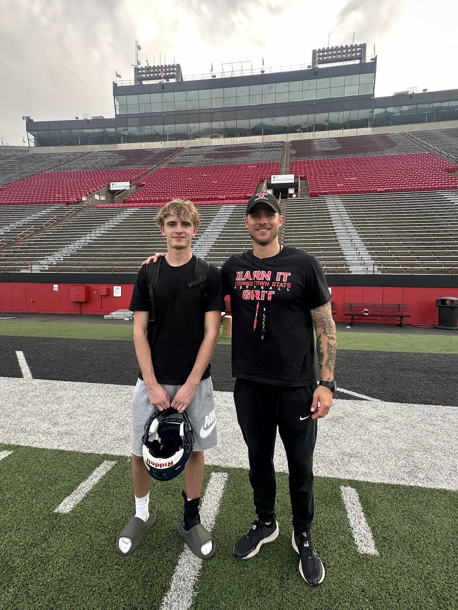 JaceTakens's tweet photo. First camp of the summer at Youngstown State! Very grateful to be able to compete and learn from their coaches. @CoachTVoss @ChrisJParry3 @WC_Football26 @ysufootball @fbcoachdp https://t.co/ZT5S7XfYPG