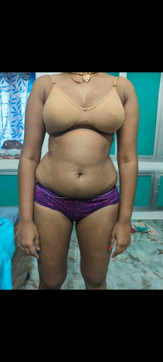 maa_she1's tweet photo. Front ku evlo mark poduvinga?? 🥵🍑🍑
#tamilcouples #tamilkamam #tamilwife #tamilponnu #desileak #cuck #couplefun https://t.co/uAgXjPFYVC