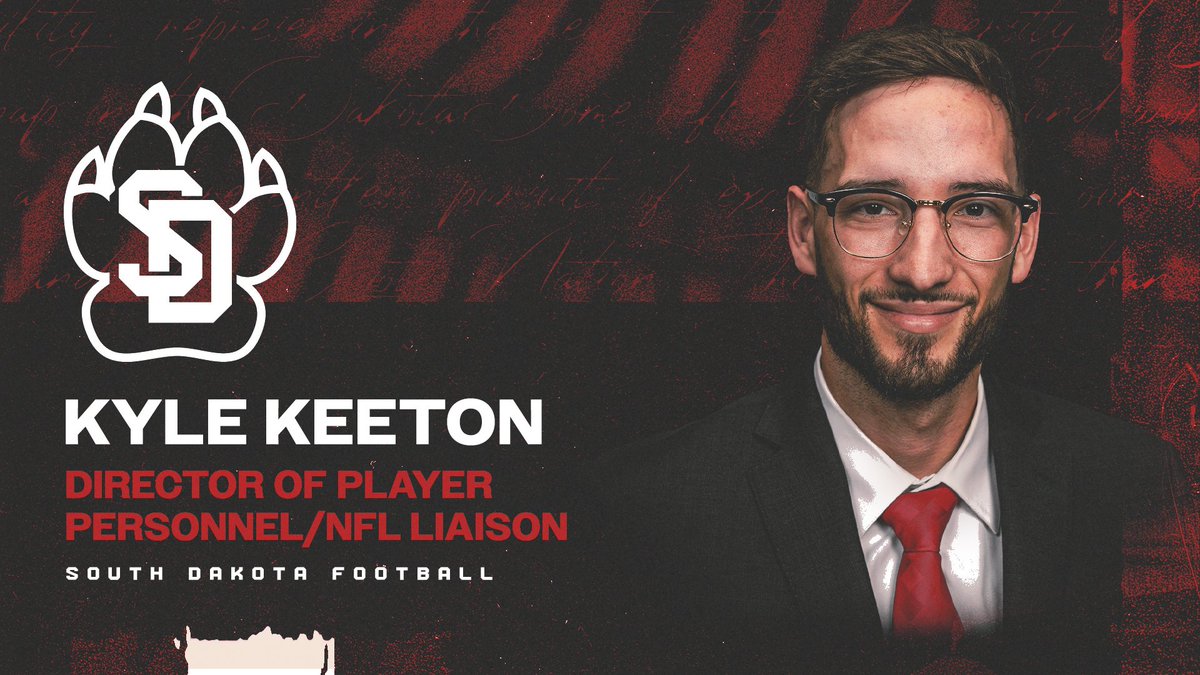 SDCoyotesFB's tweet photo. 𝐊𝐲𝐥𝐞 𝐊𝐞𝐞𝐭𝐨𝐧 joins the staff as Director of Player Personnel!

Welcome to Vermillion, Kyle!

📰 » https://t.co/vMFUluR2kI

#GoYotes x @KyleKeeton_ https://t.co/iPVYgoA2To