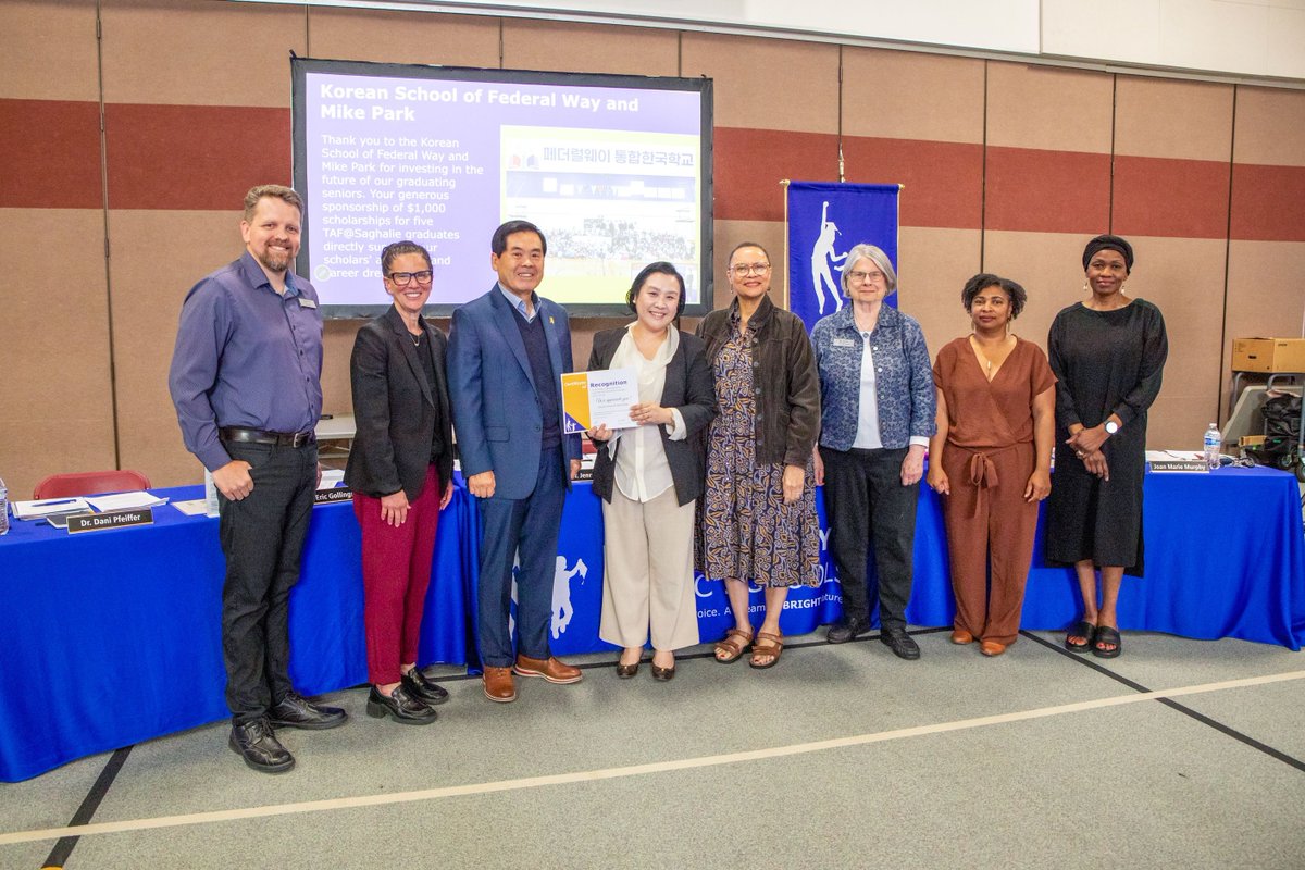FWPS210's tweet photo. Now more than ever, schools can’t do it alone. Thank you to our incredible community partners for their contributions to support our scholars, staff, and families in our district. Click through for an overview of our cause for celebration. #FWPSGoal3 #SchoolsCantDoItAlone https://t.co/d4i1MDxXXK