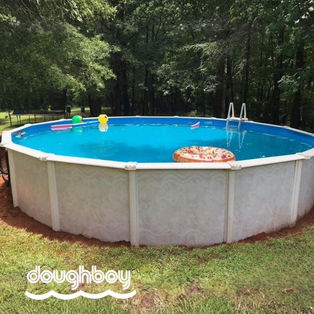 SplashRapid's tweet photo. A lot of people think “pool” means you need a giant backyard. Not exactly. One of the nice things about Doughboy® above-ground pools is the range of sizes, so you can go big, keep it simple, or find that happy middle ground. https://t.co/QahK6UoOtS
