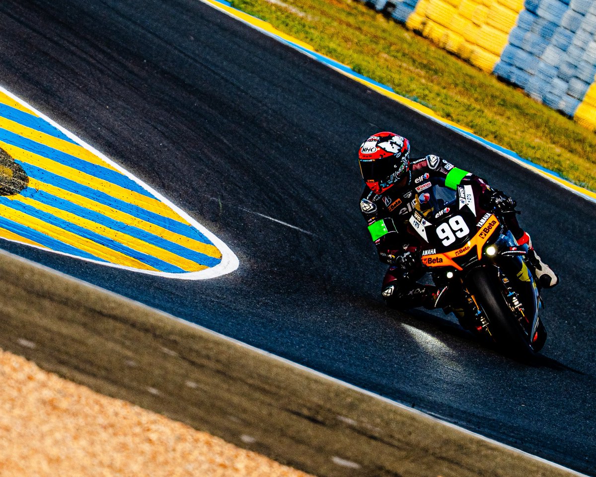 clementmarieraw's tweet photo. Le Mans me manque déjà…
Trois mois plus tard et je repense encore à cette semaine incroyable.
Hâte d’être à l’année prochaine https://t.co/pVIwJJKaLN