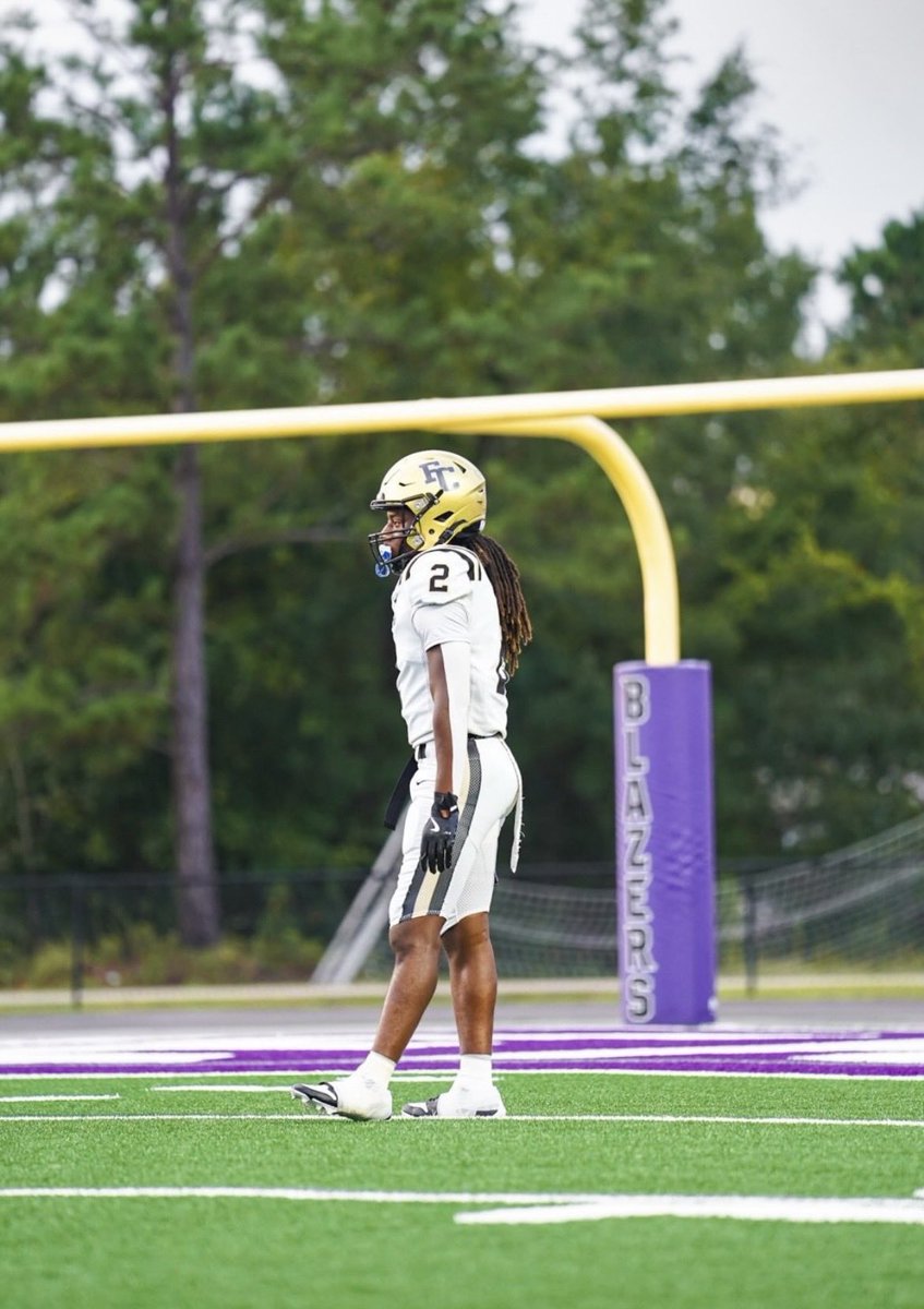 kenyandouglas08's tweet photo. Glad to say I will be at SC State on June 12th. Blessed to compete and showcase my talents! @theodavis95 @coachberry77 @CoachAlston5 https://t.co/GzShyN0jG9