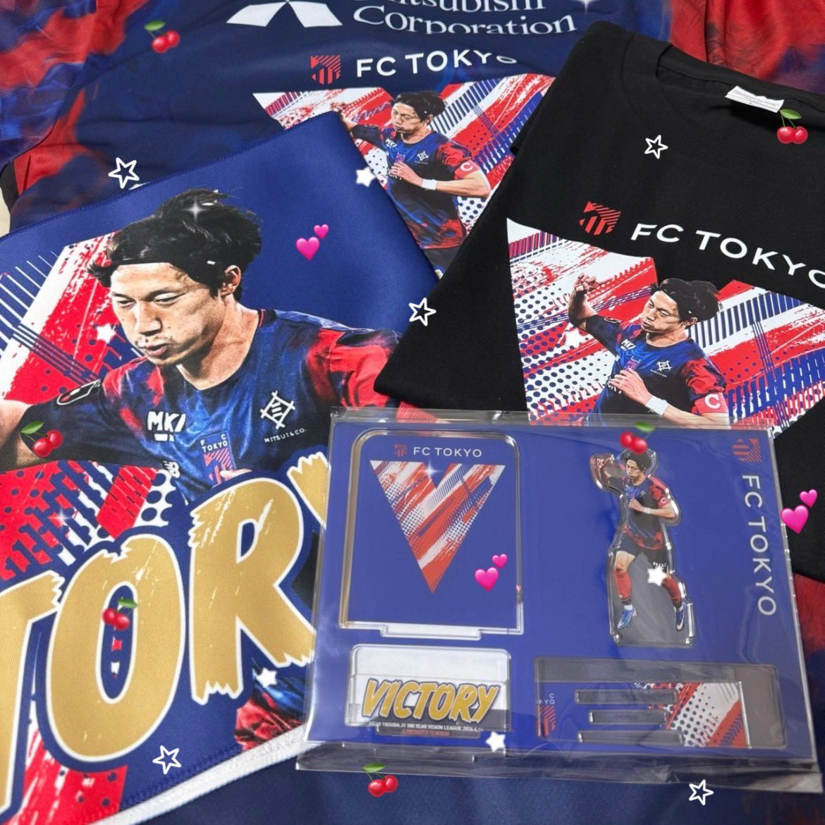 __whyhally's tweet photo. 念願の成くんVICTORY GOODS ᐡ⸝⸝⊃ ·̫ <⸝⸝ᐡ🥇💕✨
26/27シーズンも沢山活躍してる姿見れて成くんのVICTORY GOODS買えますよーに🌟 https://t.co/IgtncW67Sd