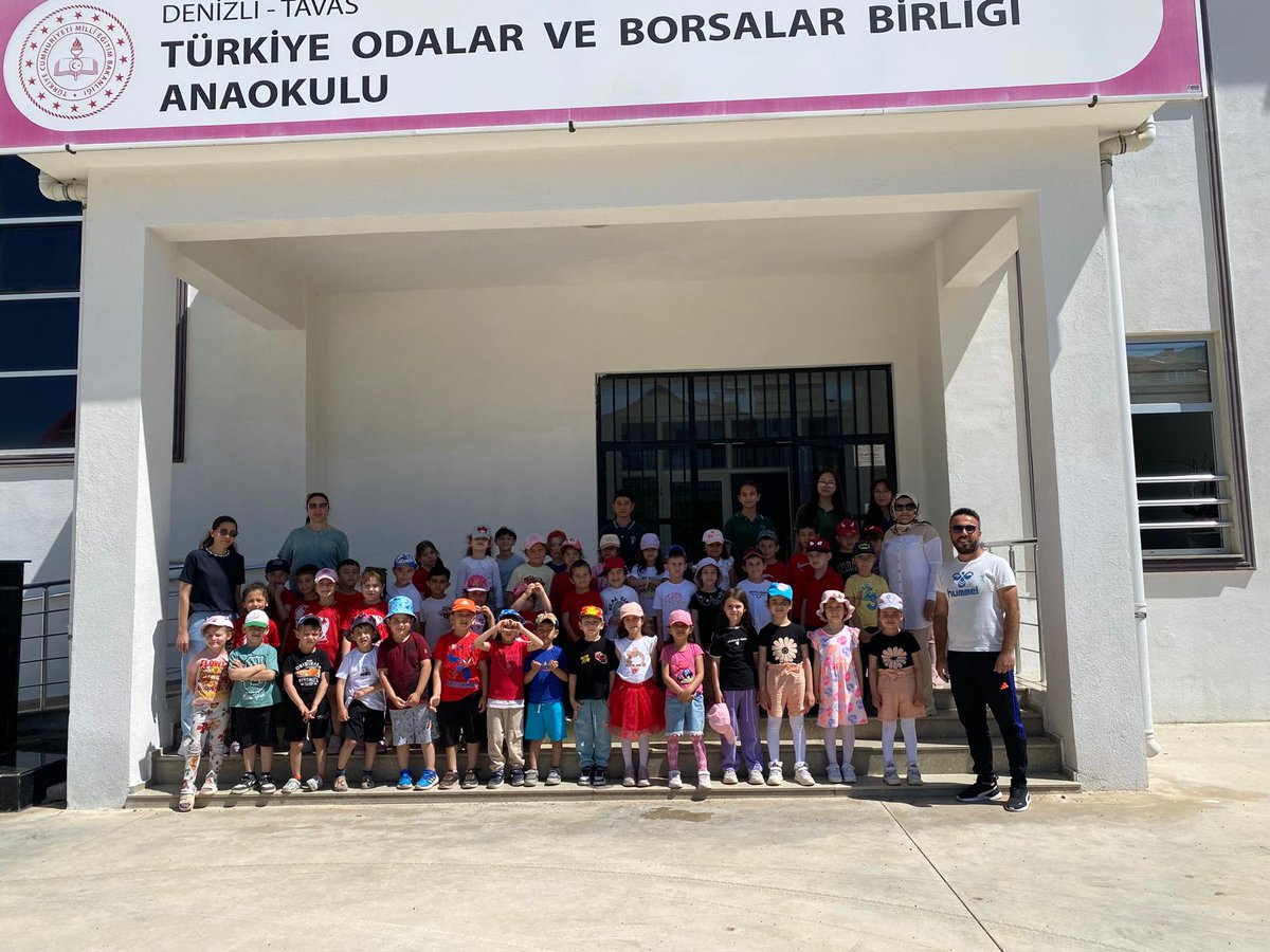 20Zal20's tweet photo. Tavas Zeybekler Anadolu Lisesi Spor Kulübü olarak, danışman öğretmenimiz İlhan Şimşek öncülüğünde öğrencilerimizle birlikte "Küçük Eller Büyük Kalpler" ilkesiyle TOBB Anaokulu'nda miniklerle buluştuk.
@ibrahimcollu 
@Tavasmem https://t.co/TzAmXGrfWl