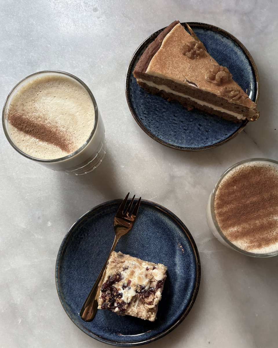 doiedream's tweet photo. 💙☕️ https://t.co/Sp920gqEZB