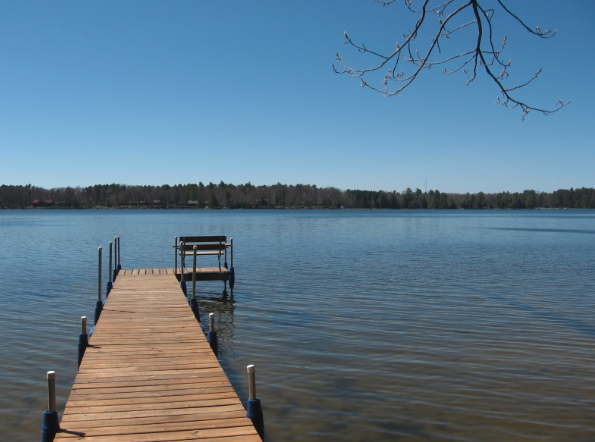 itscabintime's tweet photo. https://t.co/MAw8DJFfJ3 Discover Arbor Retreat on Little Arbor Vitae Lake in St. Germain, WI! 4BR/2BA log cabin w/ private dock, fishing &amp; paddle boats, WiFi &amp; campfire pit. Steps from dining &amp; trails. Book direct for best rates &amp; local service! #itscabintime #bookdirect https://t.co/m8qS1v6xfP