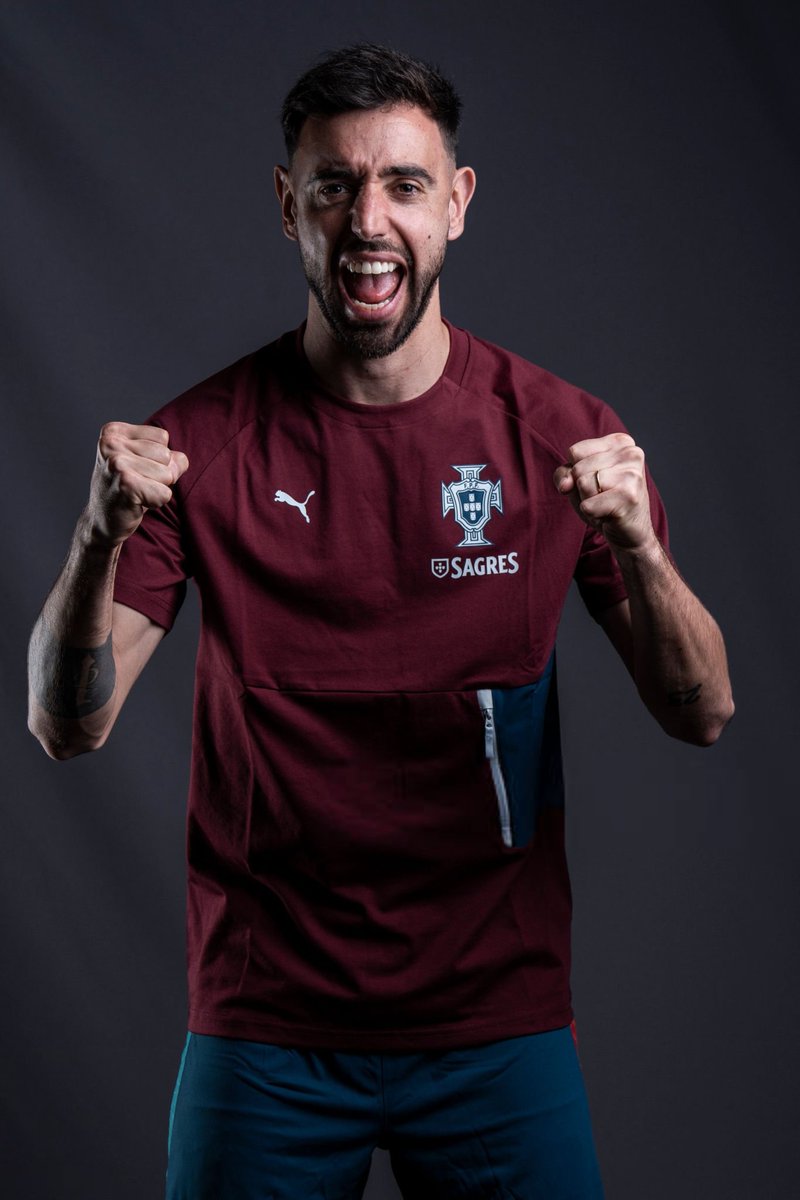 MUFCEDIT's tweet photo. 📸🇵🇹  Bruno Fernandes

#FIFAWorldCup https://t.co/DFsW7ky2GL
