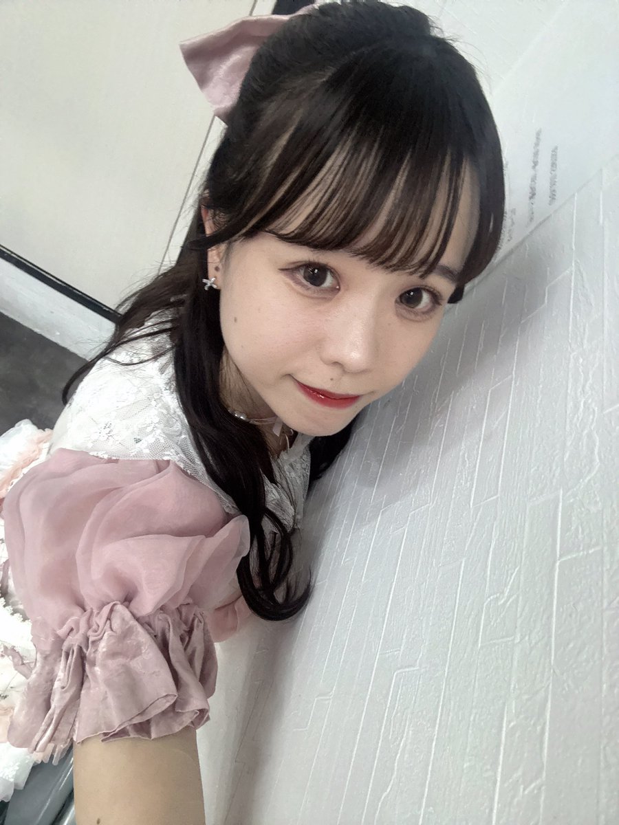junna_feb's tweet photo. 歌いたい歌いたい歌いたいよ〜😭🎤 https://t.co/UL2B27dTCY