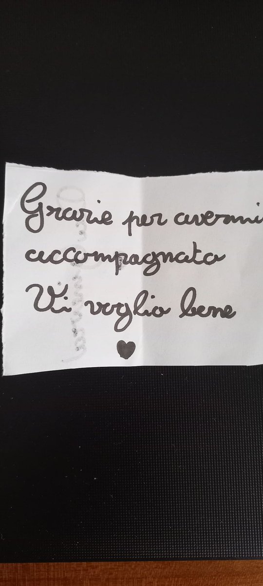 telarico31729's tweet photo. I BIGLIETTI CHE PREFERISCO 😊

Scritto da una bambina che ha terminato la V elementare e ringrazia noi volontari che l'abbiamo accompagnata a scuola tutte le mattine insieme ad altri bambini.
#Pedibus FVG https://t.co/UK6upVbgUe