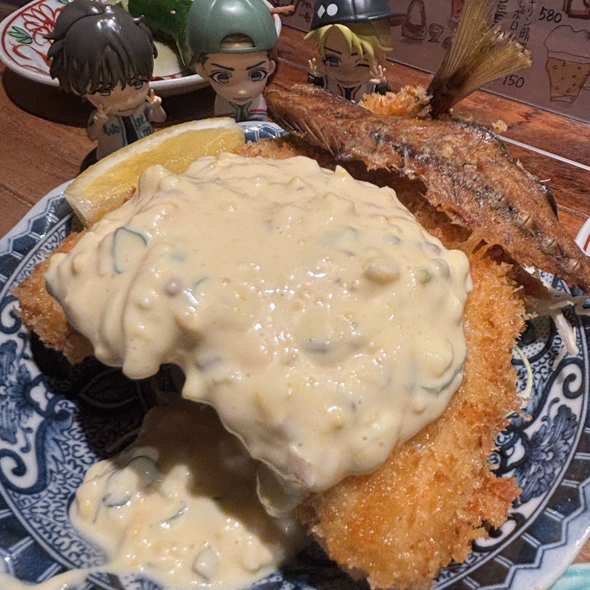 jwdstart's tweet photo. 夜はおでんと、アジフライ。
何食べてもおいしＥ🙆‍♀️
お友達にファンミVIP当選のお知らせが😳すごい👏お祝い🍻しました！いつかWEST.が台湾ライブしたら行きたいのでその日を今から楽しみしてまーす😊 https://t.co/0PfXjdeEcn