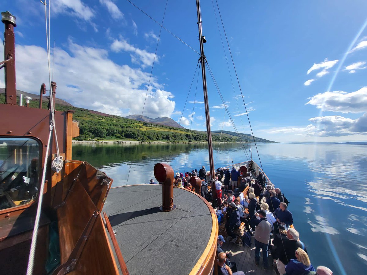 edinburghpaper's tweet photo. Embark on a nostalgic cruise this summer and discover the glory of steamship travel aboard PS Waverley
#AD @PS_Waverley #DayTrip #FamilyDay #DayOut #Summer2026 #Scotland #Glasgow #ClydeTrip 
https://t.co/tUxWybunOL https://t.co/tFeskYfO7n