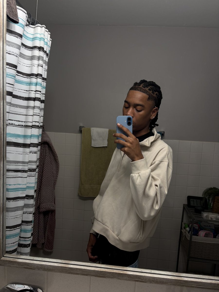 SosaaRedd's tweet photo. goodmorning to all the kings https://t.co/jQFzeFOJgA