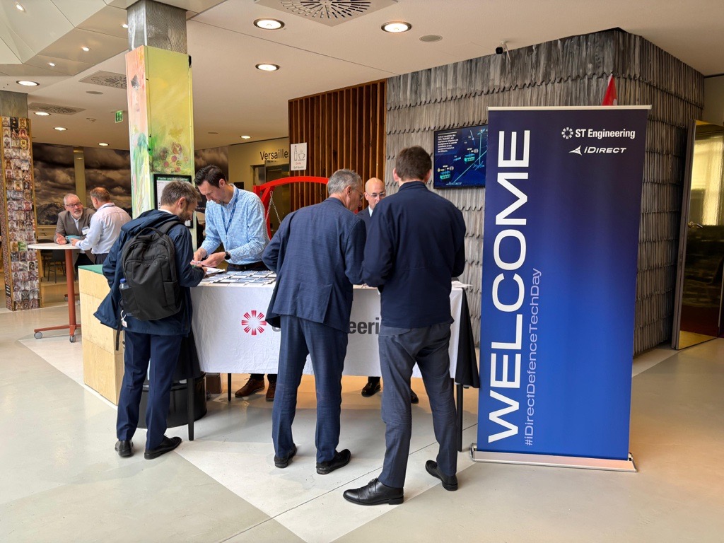 iDirect's tweet photo. #iDirectDefenceTechDay is live in Munich.

Starting off with opening remarks by our CEO, we're convening MODs, agencies, EU programs, satellite operators, and system integrators to tackle the most pressing questions in MILSATCOM.

#STEngineering https://t.co/Ehau5DC304