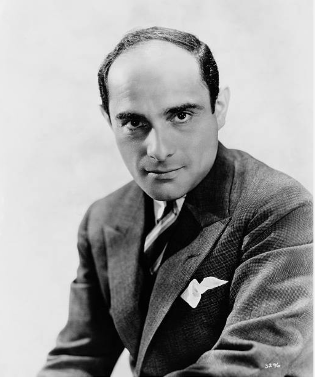 WallaceReid_'s tweet photo. 1943 Lyricist Lorenz Hart born Lorenz Milton Hart (May 2, 1895 – November 22, 1943) #obit https://t.co/nV8drW100r