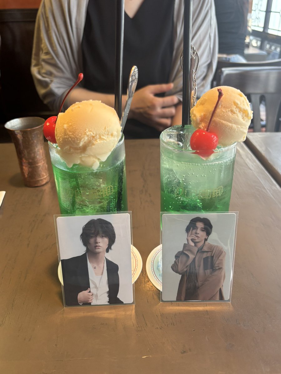 manaa_0523's tweet photo. 初めましてのSTARGLOW🌟
楽しかったー！
アダムルイ推しだけどゴイチ大きいわんこすぎて可愛かった笑
りくろーおじさん食べれてよかったね☺️ https://t.co/WLsX2cHdCE