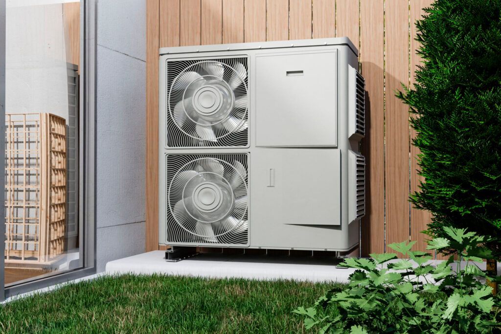 ComparedExperts's tweet photo. Air-source heat pumps aren't all equal, especially in UK weather.

Here's how the leading models compare in 2026, before you get any installer quotes: https://t.co/8kh6bRJaZN 

#AirSourceHeatPump #HeatPump https://t.co/7S8SALUZS4