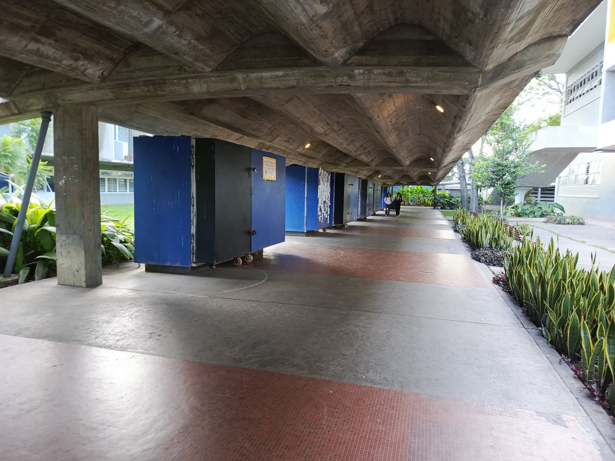 UCV_Noticias_'s tweet photo. #10Jun | 8:26 AM - Este es el panorama dentro de la UCV, tras la nueva convocatoria de paro por parte de los gremios, sindicatos y trabajadores a nivel nacional. https://t.co/MwNBtHk8oE