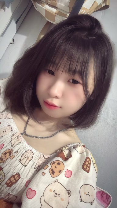 Thu Huyền tweet media