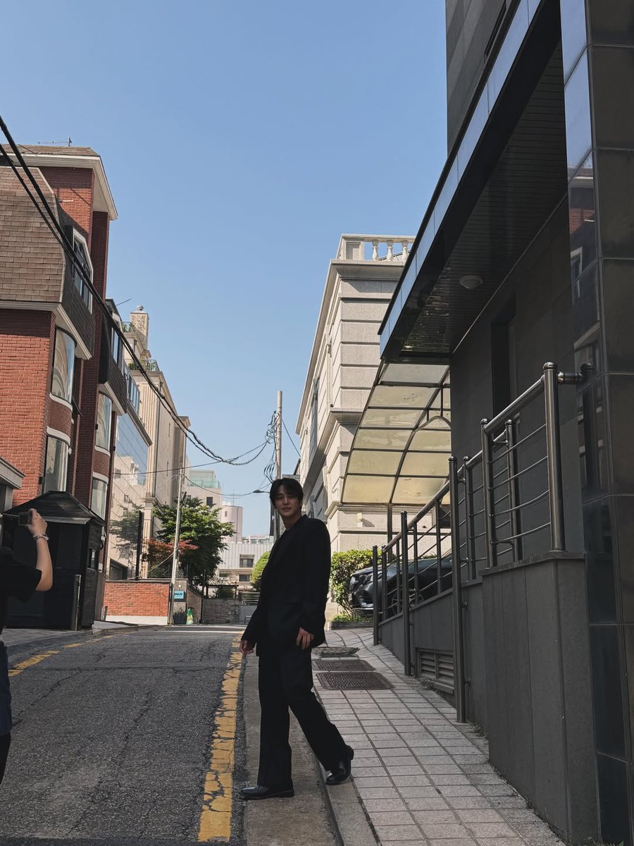rang10241's tweet photo. 이랑님 다시 강림하셨다... https://t.co/Is1LRZx0uh