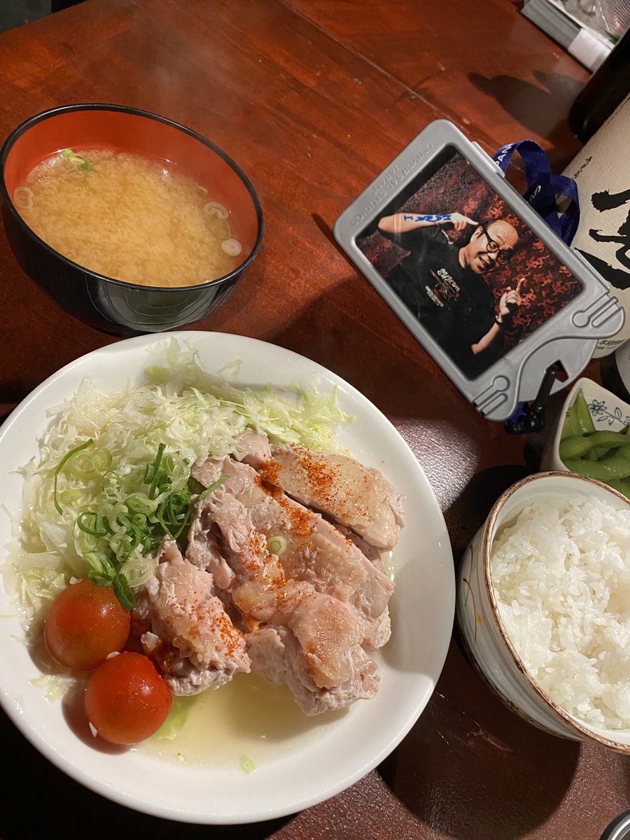 VestedInterest2's tweet photo. 蒸し鶏二等兵 https://t.co/h8bJpIpxCz