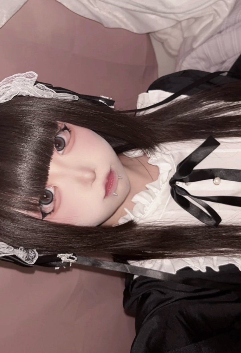 rin___rrr's tweet photo. あなただけのめいどだよ https://t.co/Ro1DBw9uJb