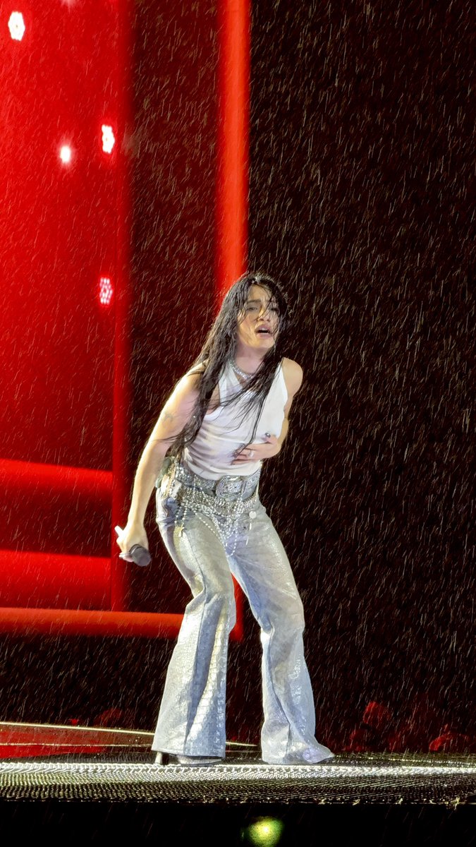 PARTYNAUSEOUS24's tweet photo. MAMÁ TE A MO https://t.co/IMZKqvVHNA