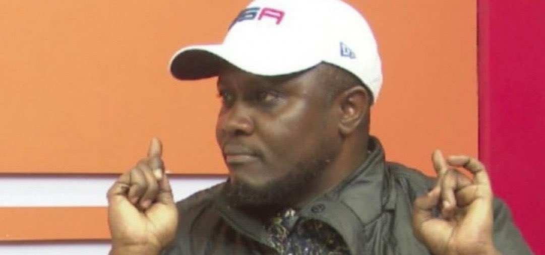 blackeric2000's tweet photo. @thekingsmanUG @themadQuin Ageze asabe zi 💪, muwela wo 🤣🤣🤣 https://t.co/rMem6sPPYS