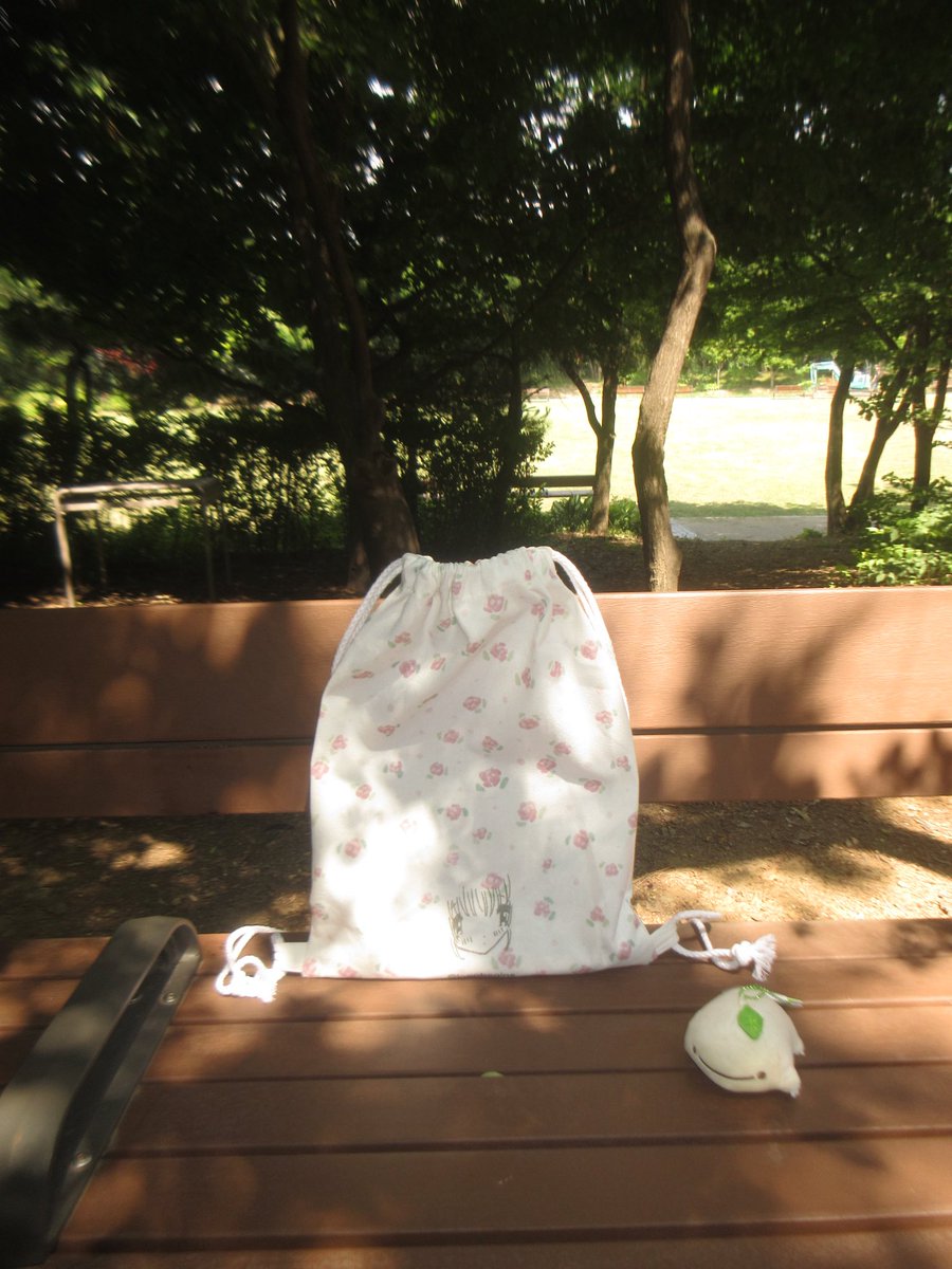loopbegins's tweet photo. ��👛 https://t.co/NtSjgZFhz0