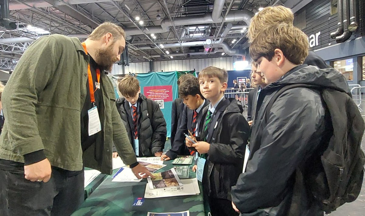EngineeringUK tweet media