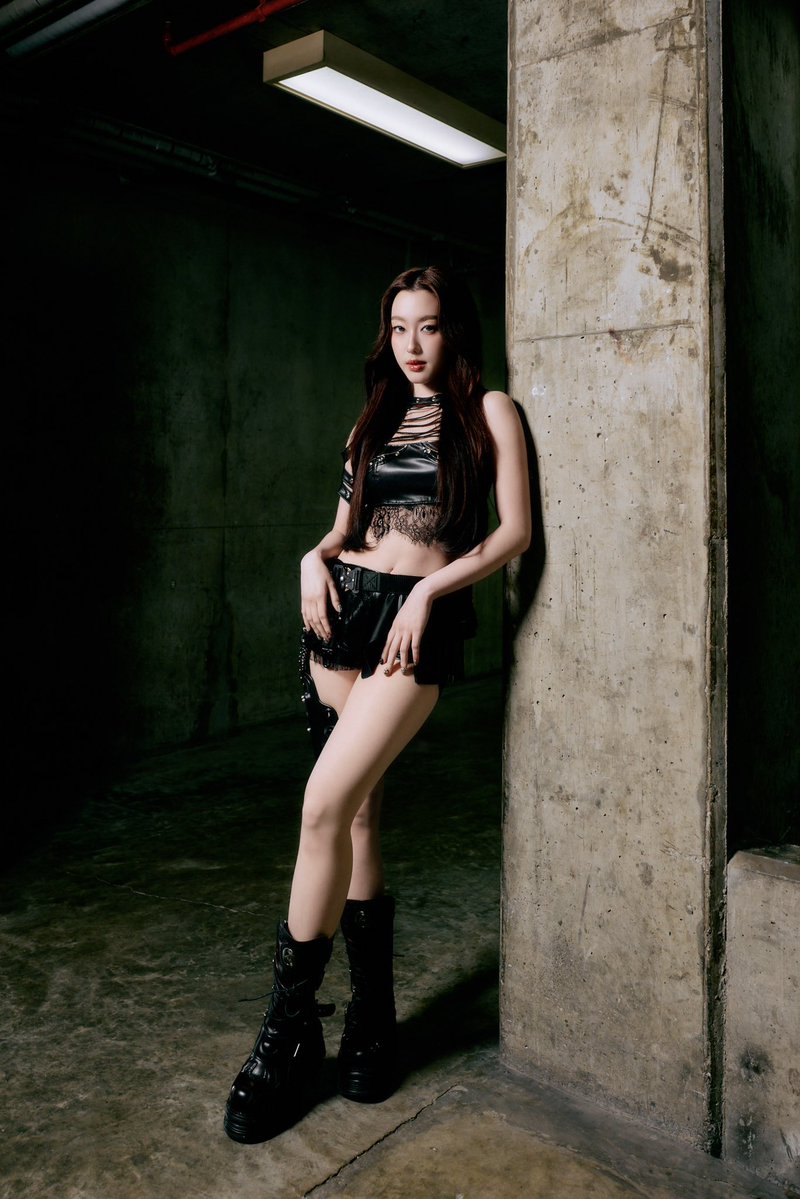 4eveOfficial's tweet photo. 🏴‍☠️ PHOTOSET ➴ #Aheye4EVE  ⛓️‍💥
#4EVEUnchainedConcert_Day1

“SUNSU PRESENTS 4EVE UNCHAINED CONCERT” 
LIVE AT IMPACT ARENA

#SUNSUpresents4EVEUnchainedConcert
#4EVEConcert
#4EVE #XOXOentertainment https://t.co/9Hg6OhKMiA