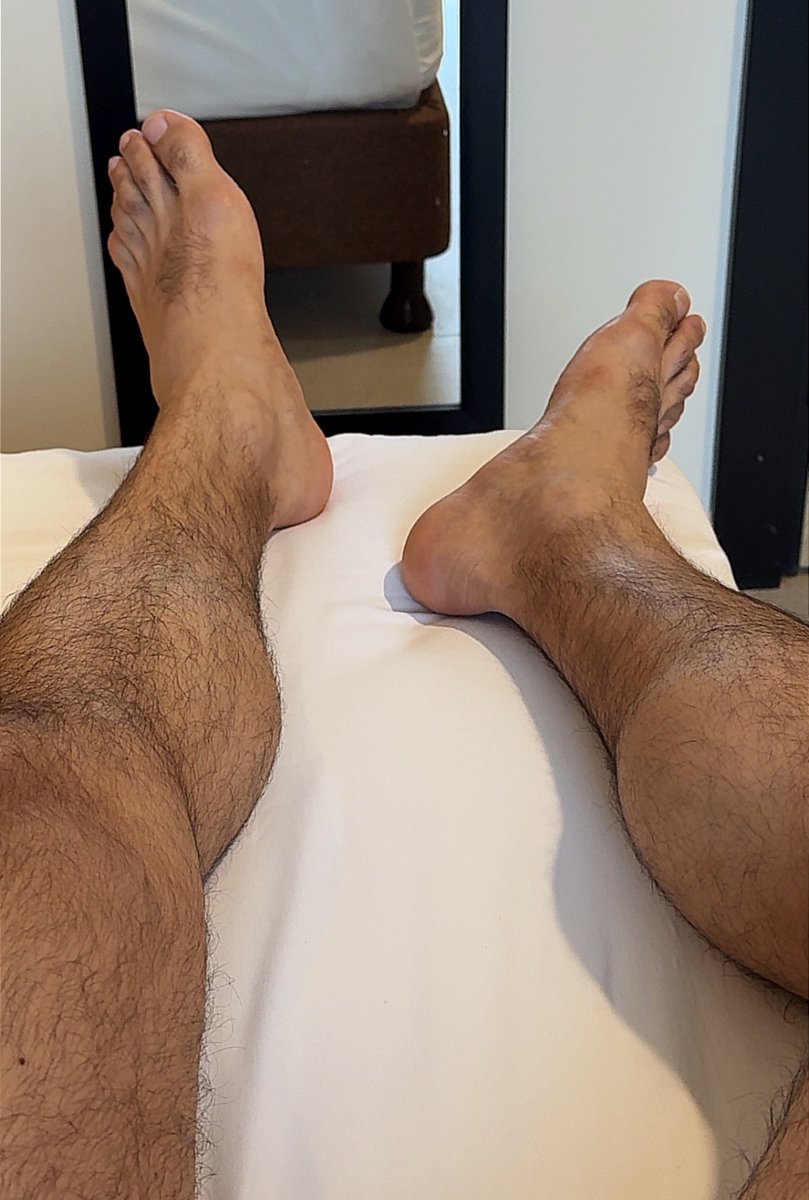 YourPrMaster's tweet photo. @RTLoveFeet Here you go https://t.co/sw0NZgqvnF