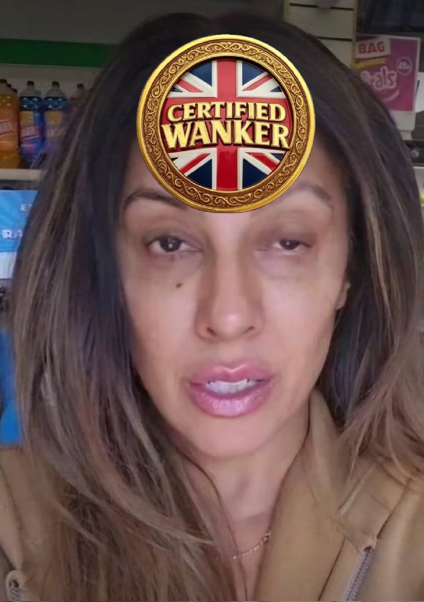 RottieFX's tweet photo. @JAYRLFC39 @narindertweets She said nothing as with Henry Novak. She's a race baiting old slapper. https://t.co/xtZKgE1qoZ