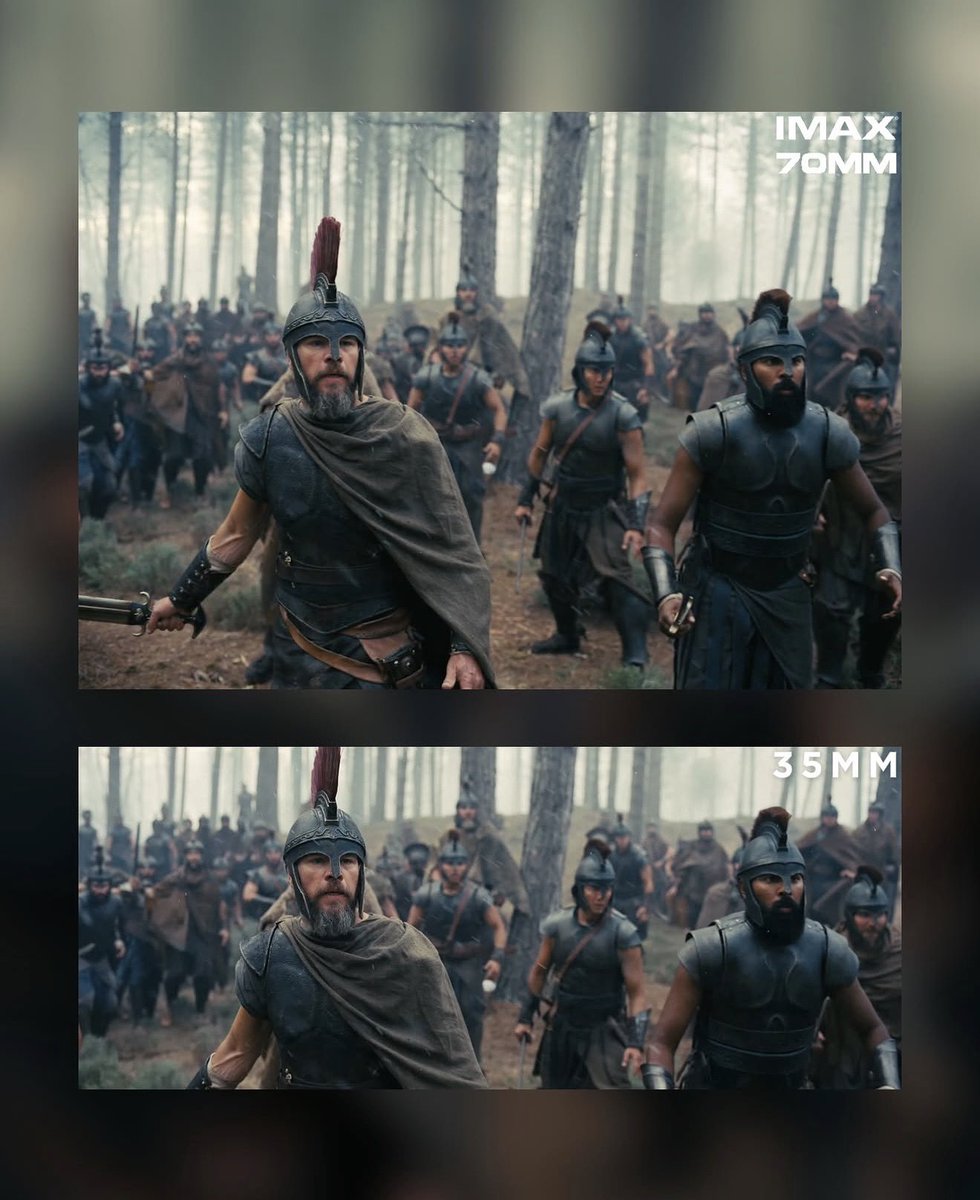 iDonf9z's tweet photo. ويجيك شخص يتابع الفلم بشاشة Standard https://t.co/iw8yQ57201