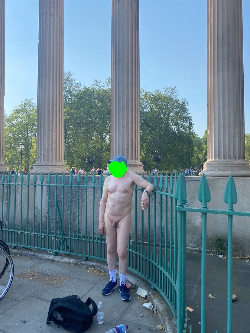 OldergayUk's tweet photo. I last tried going on the London WNBR three years ago, but I fell off my friend’s bike right at the start and ended up in A&amp;E with a dislocated finger. He still made me stand naked at Hyde Park Corner for 2 hours. I intend to be back there this Sunday. 10 reposts for full pic https://t.co/KWkfMv1W8B