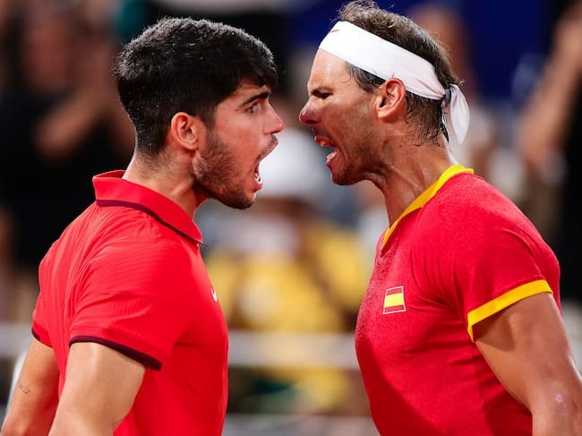 Tiempodetenis1's tweet photo. ❤️‍🩹 Rafa Nadal sobre Carlos Alcaraz:

"Carlos volverá de la lesión, volverá bien porque es demasiado bueno para que esto no sea así... Carlos ya es uno de los mejores jugadores de la historia." https://t.co/AkAjXbrBhS