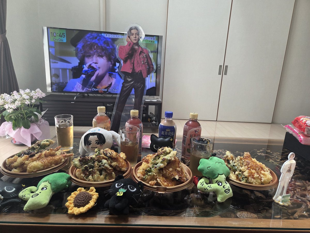 minto1286's tweet photo. 勇征くんソロデビューおめでとう🎉

私も1日GAME CHANGER デー✨️
FANTARO ちゃんのお家でDay Day の歌唱リピリピして渋谷に🚃
勇征くんには遭遇出来なかったけど同じポーズで📷
その後MV のロケ地探して💕
やっぱりMV の勇征くんカッコいい🥰
#YY_GAMECHANGER🎮 
#八木勇征 https://t.co/xM9EWCXnhv