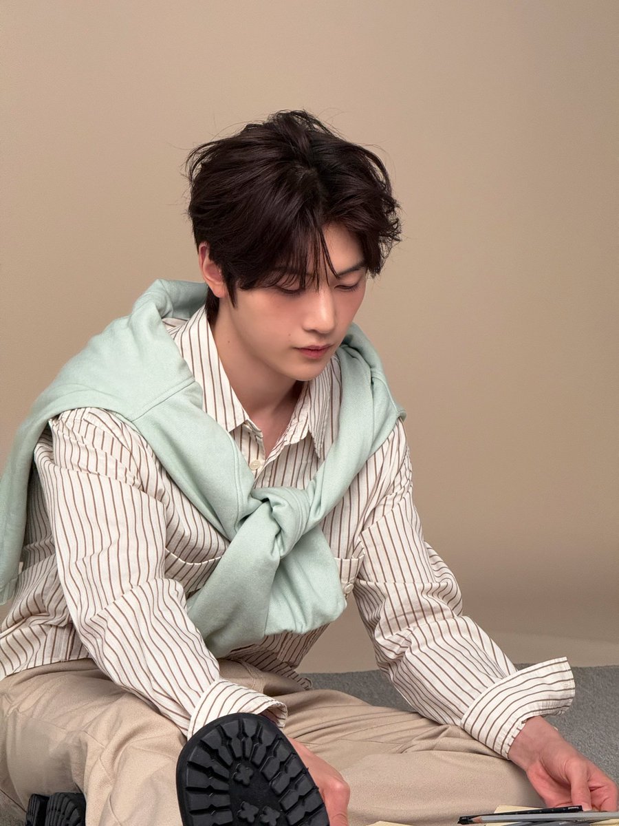 📸✨𝑰𝒏𝒔𝒕𝒂𝒈𝒓𝒂𝒎✨ 𝟘𝟞𝟙𝟘 ZB1 official IG update💫 Great