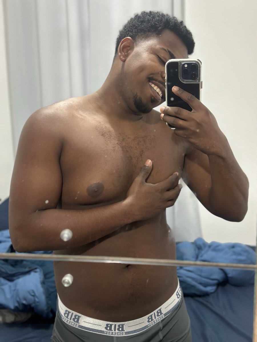 ieusouwill's tweet photo. abandonando a skin pai de familia https://t.co/SGMGgjqMGF