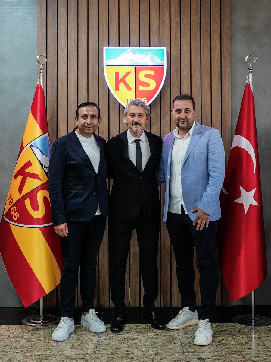 KayserisporFK's tweet photo. 💛❤️🤝 https://t.co/GGtaxxeadK