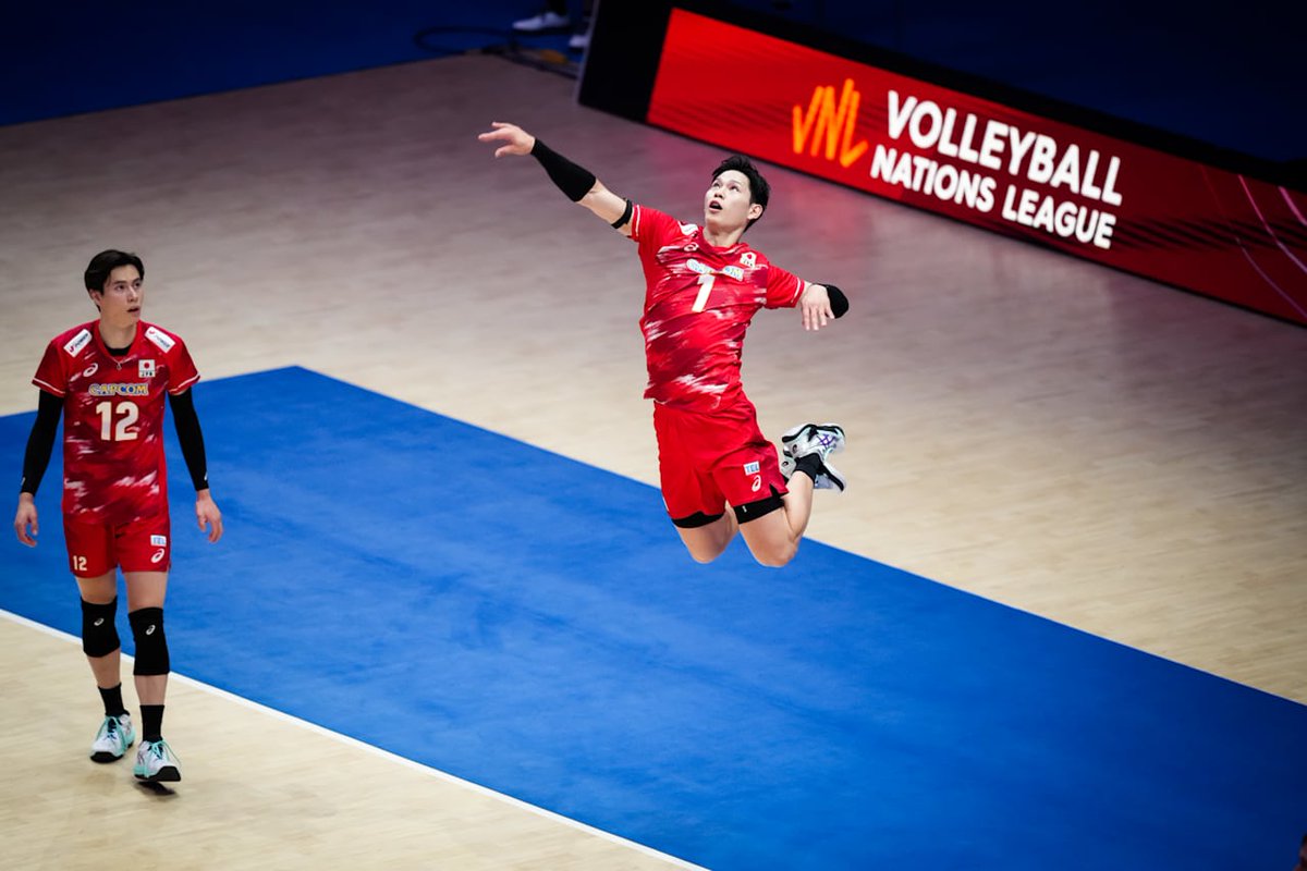 TBSvolleyboo's tweet photo. ／
 #ネーションズリーグ 男子🇯🇵開幕戦勝利🎉
＼

🇯🇵日本3️⃣ー0️⃣ウクライナ🇺🇦

ウクライナの強烈なサーブや高さに苦しみながらもチーム一丸で見事にストレート勝利🔥

NEXT▶️
【男子 中国ラウンド第2戦】日本🆚ポーランド
6月12日(金)
📺BS-TBS よる8時54分生中継
📡U-NEXT よる8時50分～生配信

#VNL2026
©volleyballworld